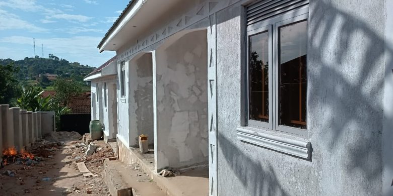 5 rental units for sale in Sonde making 1.75m monthly at 230m