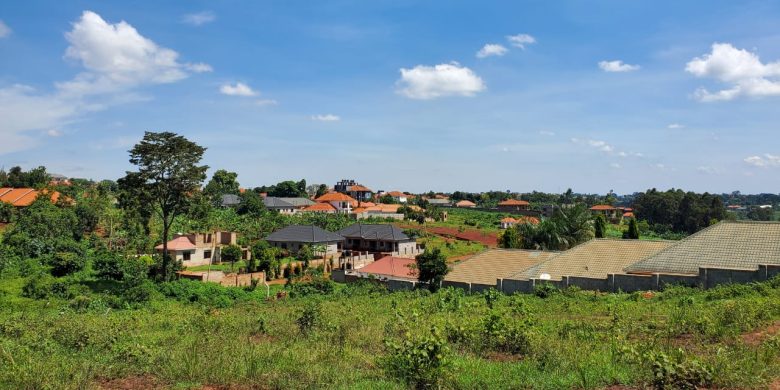 15 decimals plot of land for sale in Kungu at 150m