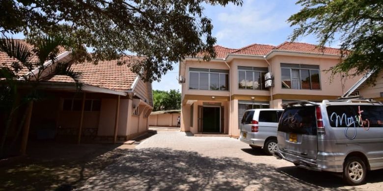20 rooms guest house for sale in Entebbe at 450,000 USD