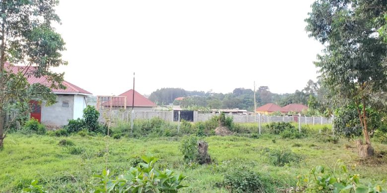 20 decimals plot of land for sale in Kyanja at 140m