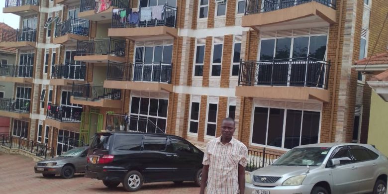 Apartment block for sale in Munyonyo 25 decimals at 2 Billion shillings