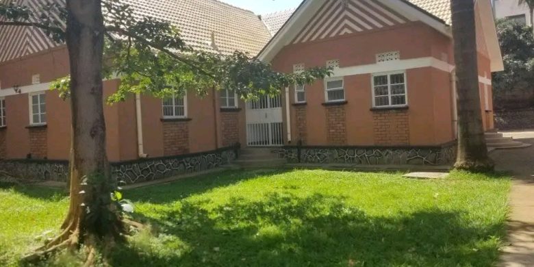 3 bedrooms house for sale in Luzira 28 decimals at 350,000USD