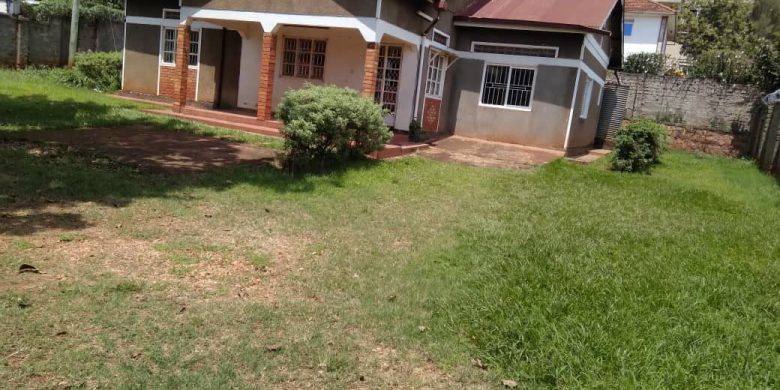 3 bedrooms house for rent in Mbuya at 2m per month
