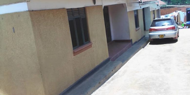 3 rental units for sale in Namugongo 1.7m monthly at 160m