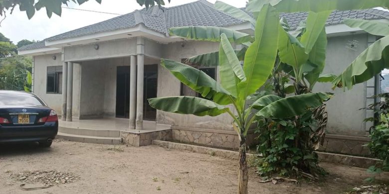 3 bedrooms house for sale in Kigo at 120m