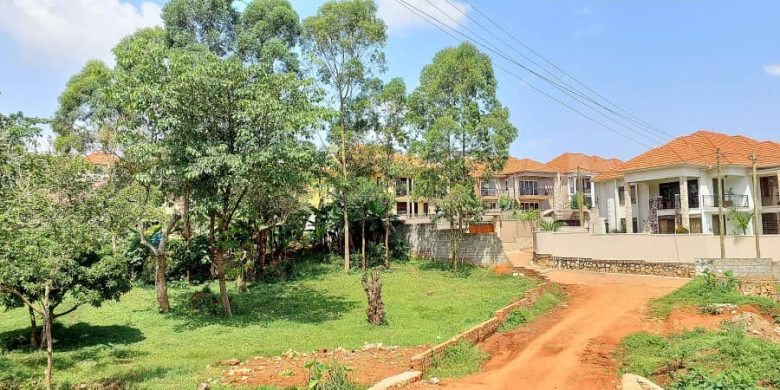 25 decimals plot of land for sale in Kiwatule at 450m