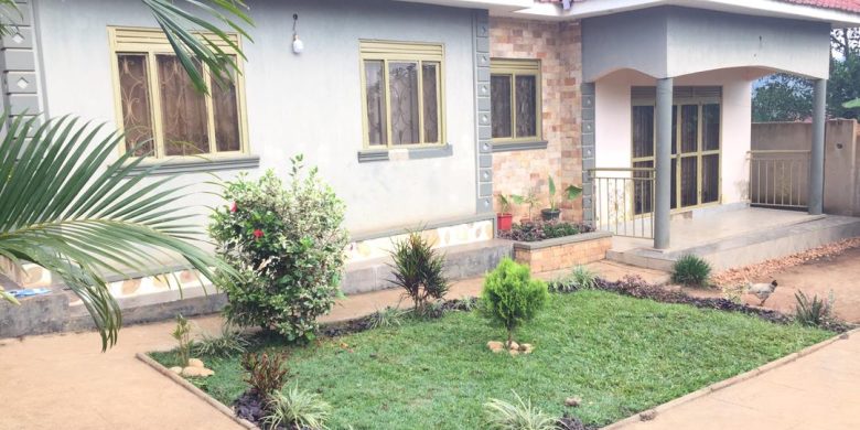 3 bedrooms house for sale in Namugongo Sonde at 170m