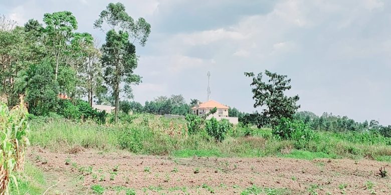 2 acres of commercial land for sale in Sonde at 200m per acre