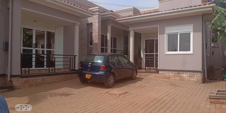 4 rentals units for sale in Kyanja 3m monthly at 400m