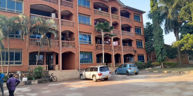 Commercial building for sale in Bukoto 650,000 USD