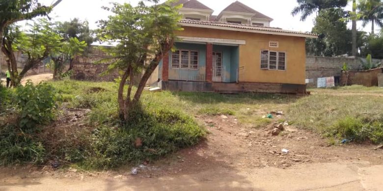 22 decimals plot of land for sale in Bukoto at 750m