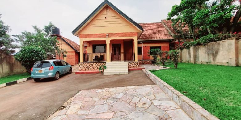 3 bedrooms house for sale in Ntinda Kampala at 700m