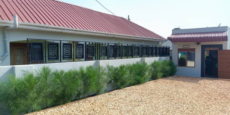 Lodge and bar for sale in Namugongo Jjogo at 60m