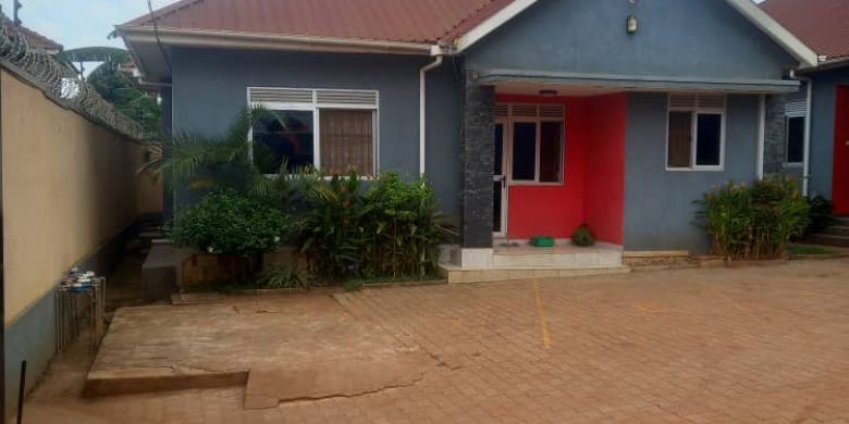 8 rental units for sale in Kyanja at 650m