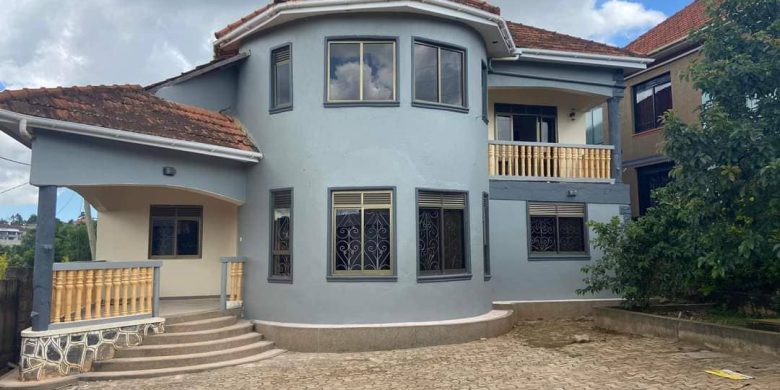 4 bedrooms house for sale in Sonde Namugongo at 230m