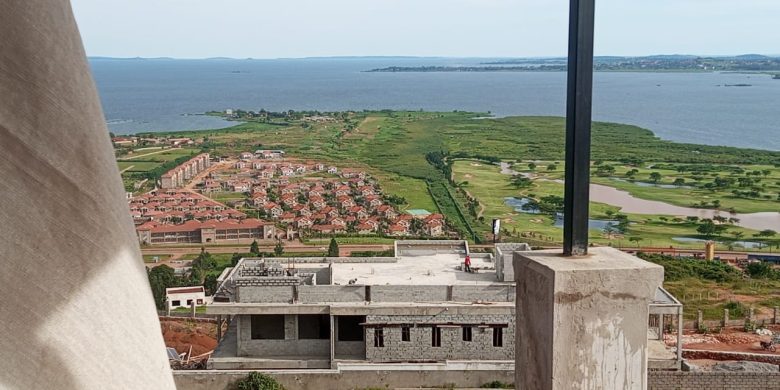 7 bedrooms lake view house for sale in Kigo on half acre at 600,000 USD