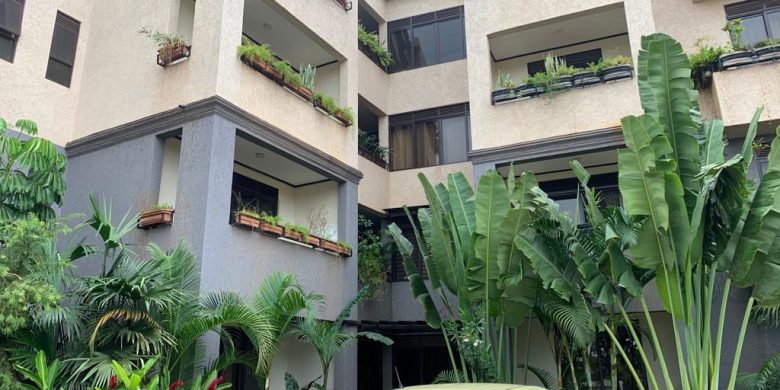 4 bedrooms condo apartment for sale in Mbuya at 580m