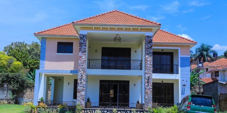 6 bedrooms house for sale in Bugolobi on 42 decimals at 570,000 USD