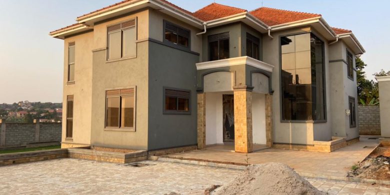 5 bedrooms mansion for sale in Mbalwa Namugongo at 1.2 billion shillings