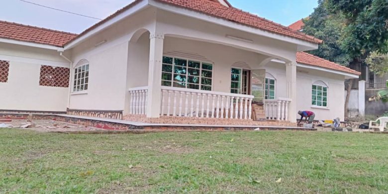 3 bedrooms house for sale in Naalya 25 decimals at 750m