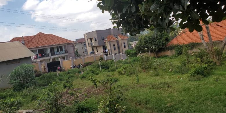 17 decimals plots for sale in Naalya at 400m each