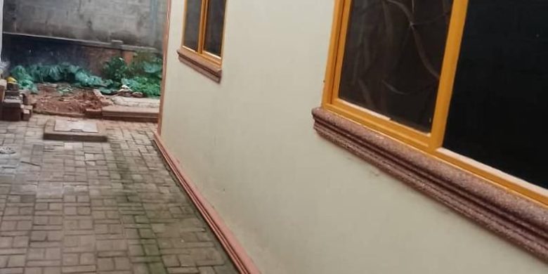 WhatsApp Image 2023-09-30 at 11.26.18 PM (1)