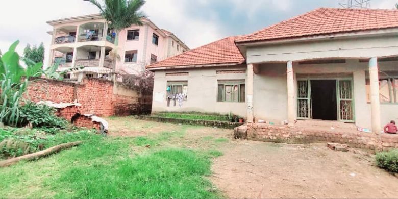 4 Bedrooms House For Sale In Naalya On 25 Decimals 330m