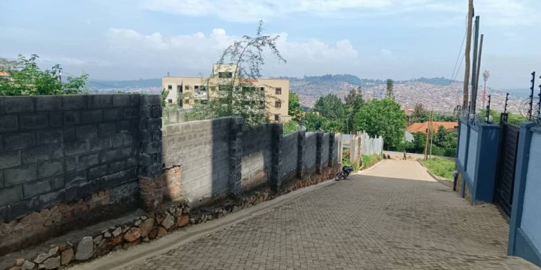 50 Decimals Commercial Plot Of Land For Sale In Mutungo Hill 1.3 Billion Shillings
