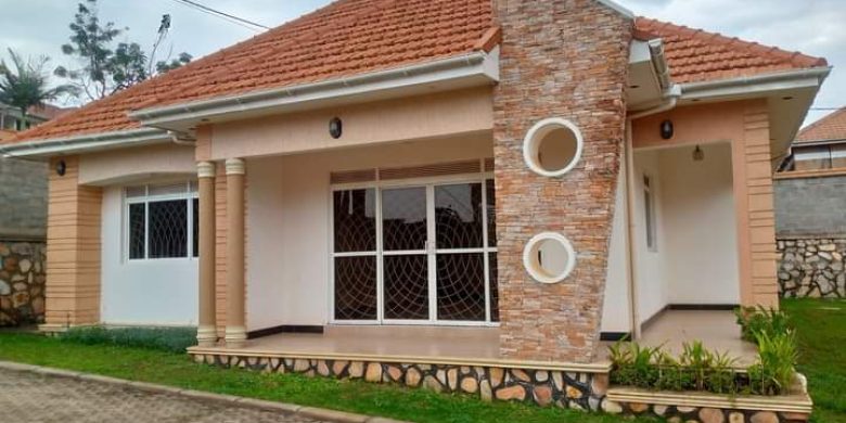 4 Bedrooms House For Sale In Najjera 15 Decimals At 340m