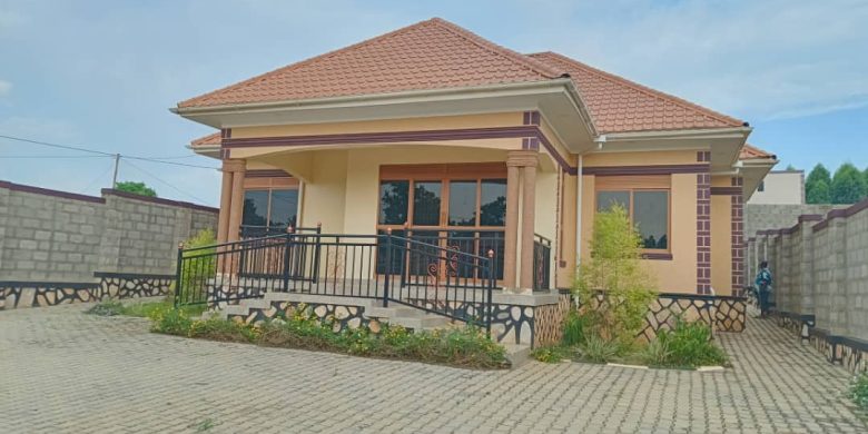 3 Bedrooms House For Sale In Namugongo Jjogo 15 Decimals At 250m