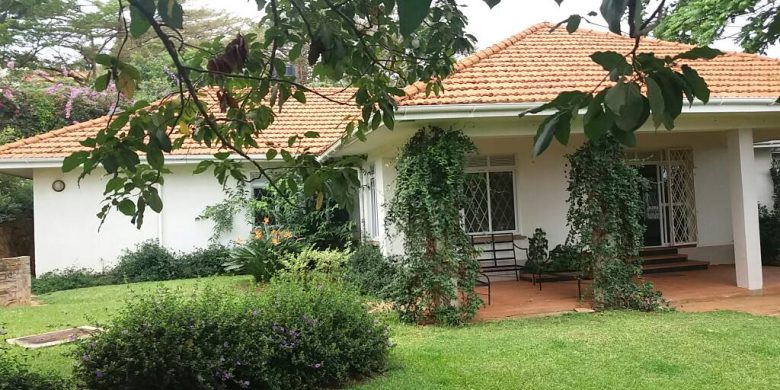 4 Bedrooms Bungalow House For Rent In Lubowa At $1,800 Monthly
