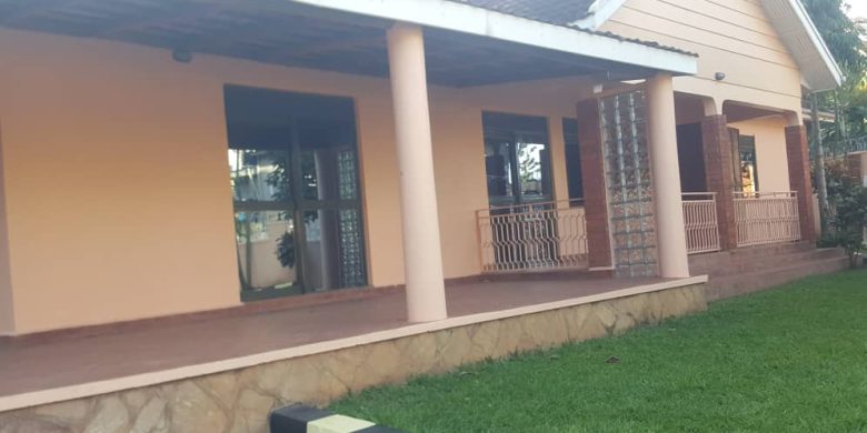 3 Bedrooms Standalone House For Rent In Munyonyo $1,400 Monthly