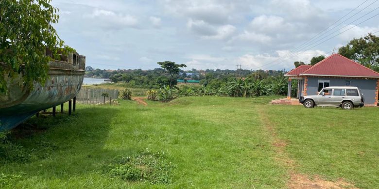 2 Acres Of Land For Sale In Entebbe Town Near Zoo And Golf Course At $1.3m